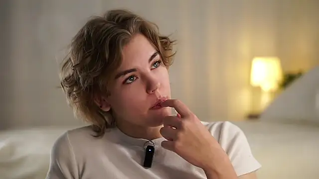 MelodyBaur live sex cam