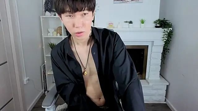 ShyAzianBoy live sex cam