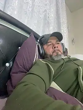 Cristian-Brayan live sex cam