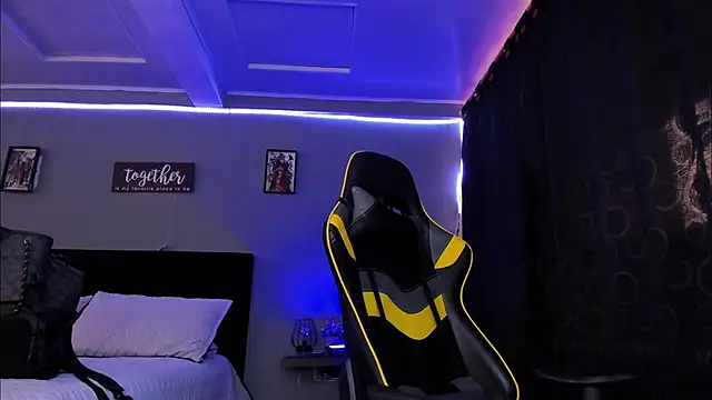 alexgiraldo__ live sex cam