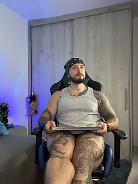 Dave-Max01 live sex cam