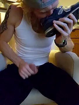 Gingerbeard40 live sex cam