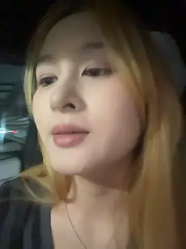 yuki_june live sex cam