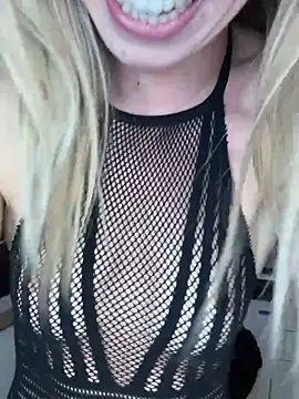 lola_tentatiion live sex cam