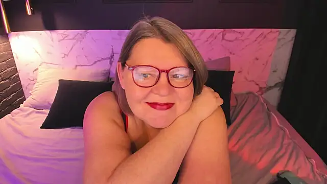 Shannonshine live sex cam