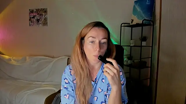 RebeccaMartinez live sex cam