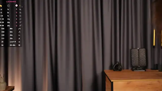 YuriFout live sex cam