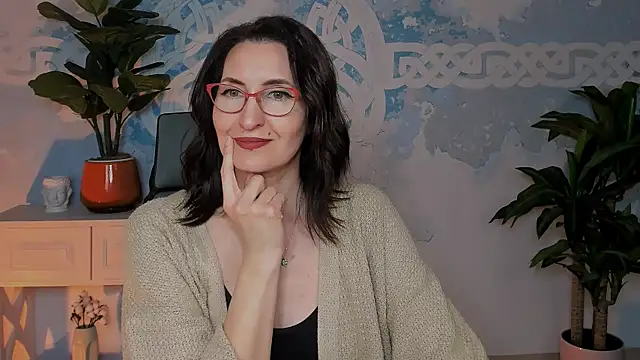 UnaTerra live sex cam