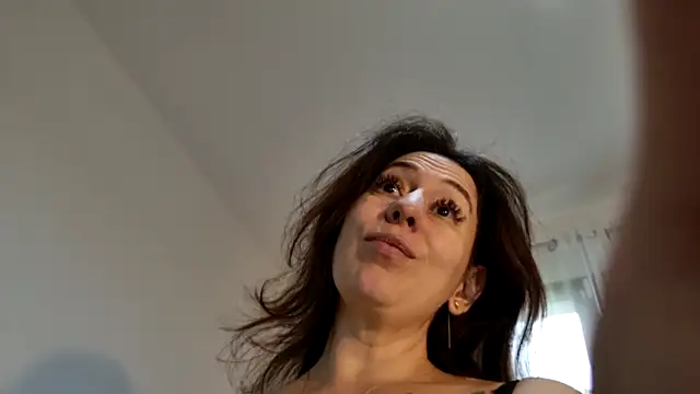 Renattasweetboobs live sex cam