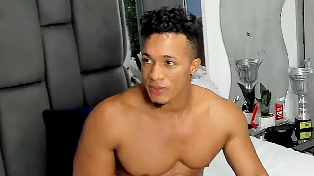 JakeViper live sex cam