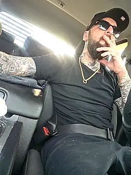 Beardedtattood live sex cam