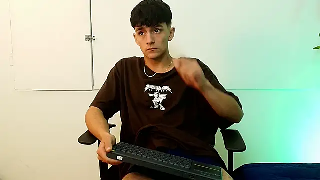 Axel_Draven live sex cam