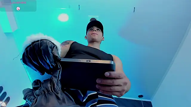 Draven_Marceaux live sex cam