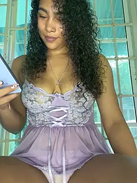 SophieD live sex cam