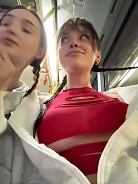 SnappyHappy live sex cam