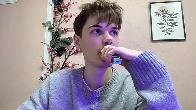 Milk_Guy live sex cam