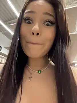 Chloe__Moon live sex cam