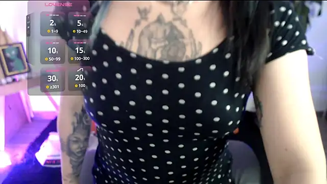 LunaBunny8 live sex cam