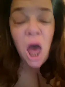 Tasmine live sex cam