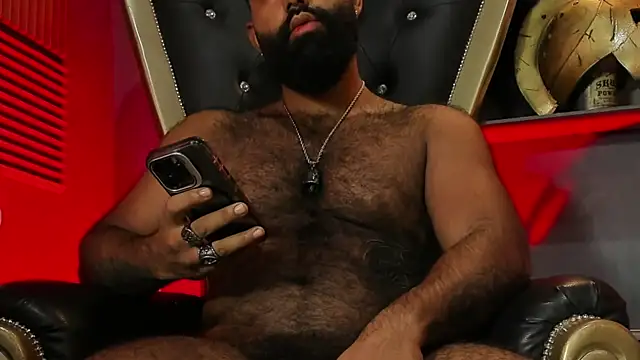 BeardAndrew live sex cam