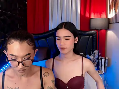 Valentina_Eloise live sex cam