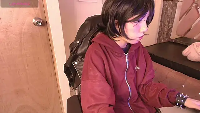 Terraelowen live sex cam