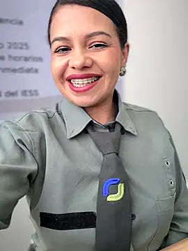 Ariana-07 live sex cam