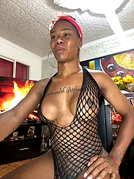 sweetsarabig22cm live sex cam