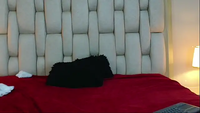 Larandmarkoss live sex cam