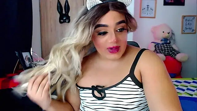 Amber_bigdick22 live sex cam