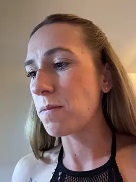 lola_tentatiion live sex cam