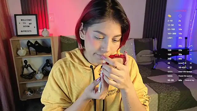 Fresita_Rosita live sex cam