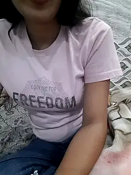 Lavi-rani live sex cam