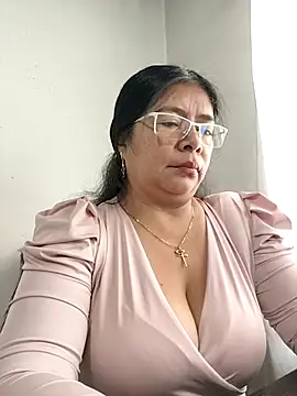 __valentina18 live sex cam