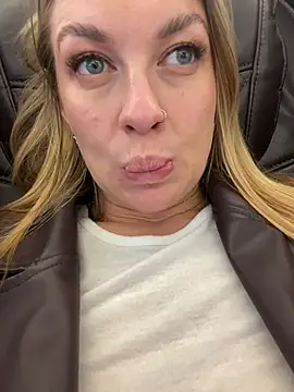 Sweet___Emily live sex cam