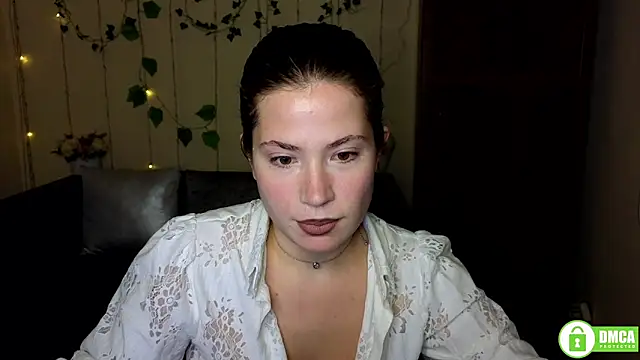 Alicia_redfollow live sex cam