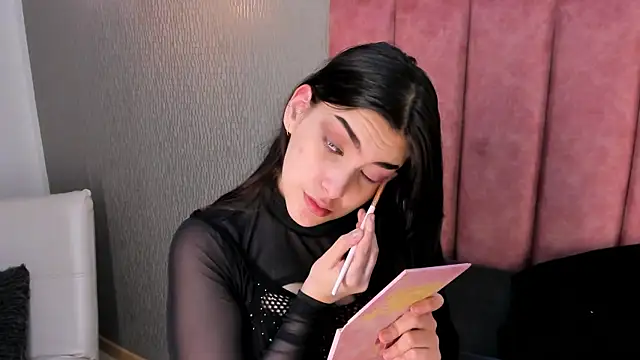 Alexa_Thaylor_ live sex cam