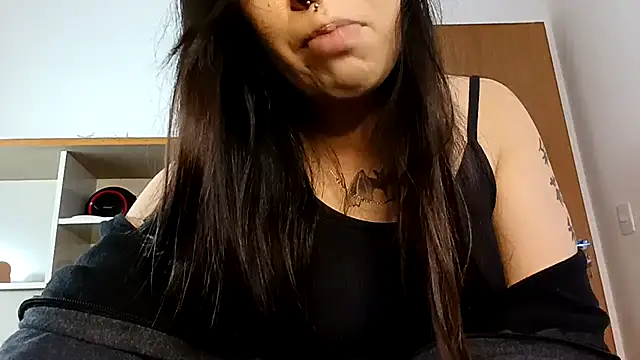 Japabaixinha live sex cam