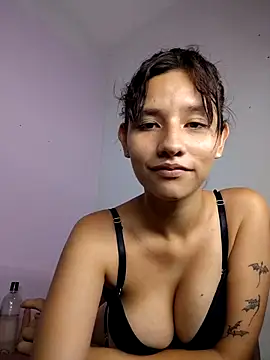 FerneyManti live sex cam