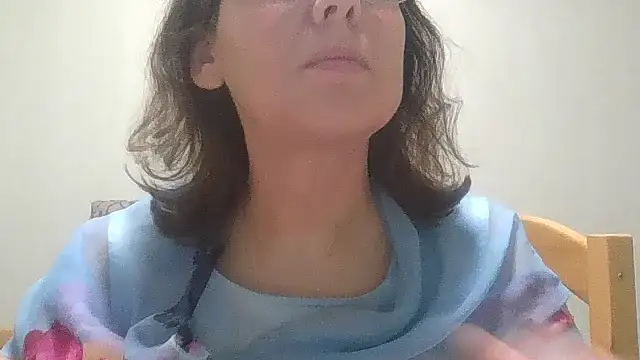 HollyJewel live sex cam