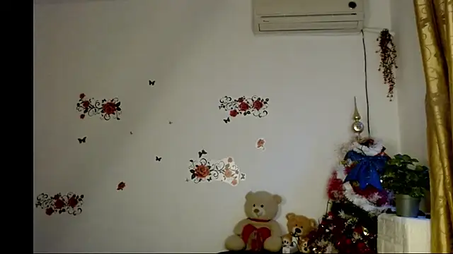 andreea2011 live sex cam