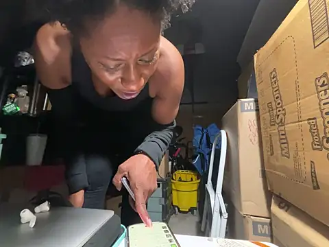 wynterheat live sex cam