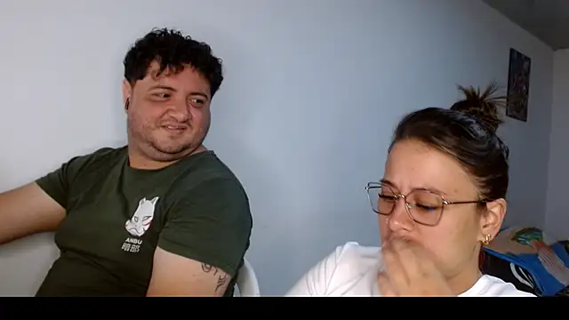 Paloma_Desire live sex cam