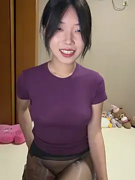 Nami-OP live sex cam