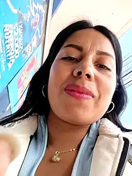 _andrea30 live sex cam