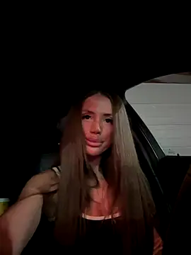 NicollleDiamondd live sex cam