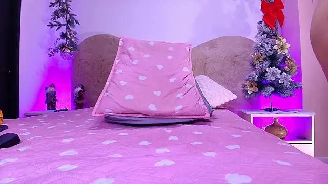 sarakaisy live sex cam