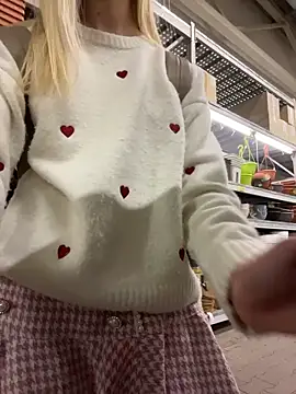 Lia__Love live sex cam