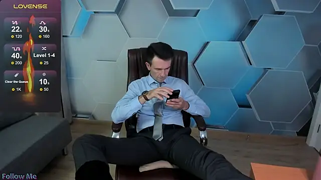 SteveTiger live sex cam