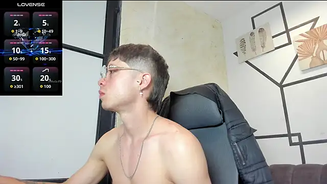 marcuscollins1_ live sex cam